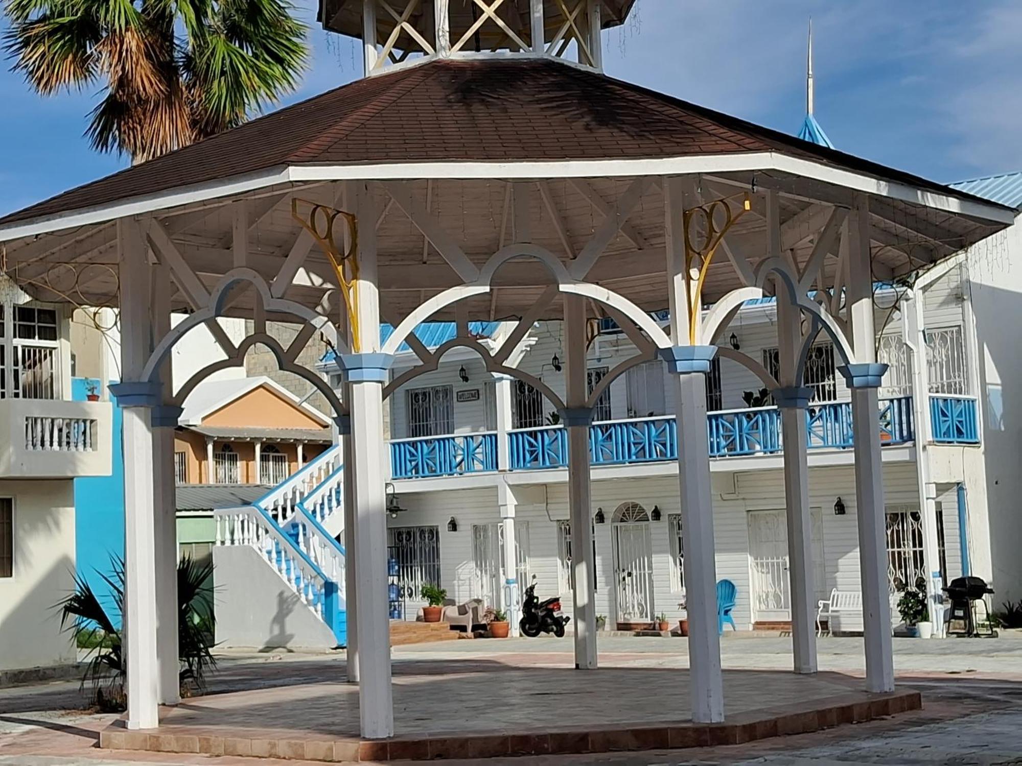 Cortlang Vacation Rentals - Located In El Pueblito Near Playa Dorada Pop Puerto Plata Zewnętrze zdjęcie